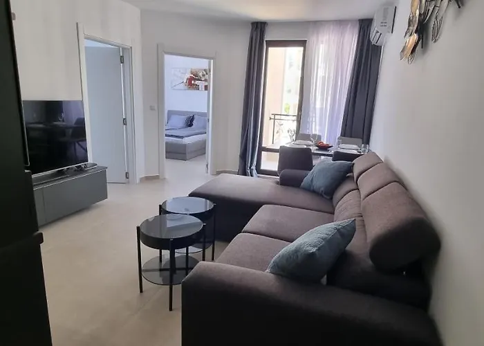 Daire Balcony Bliss: The Black Sea Pearl Sveti Vlas